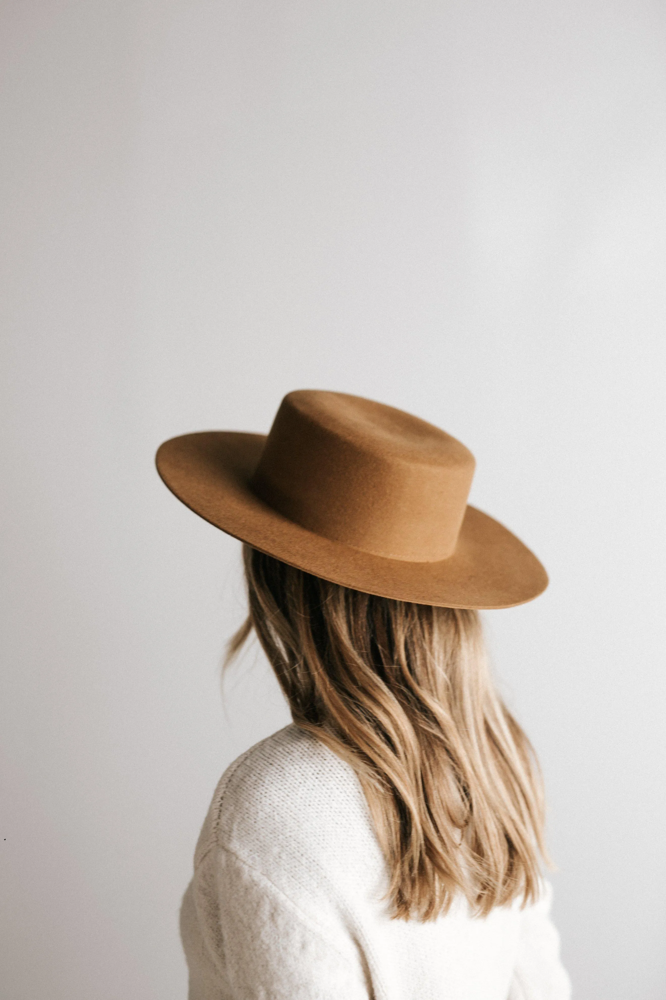 Dahlia Boater Brown