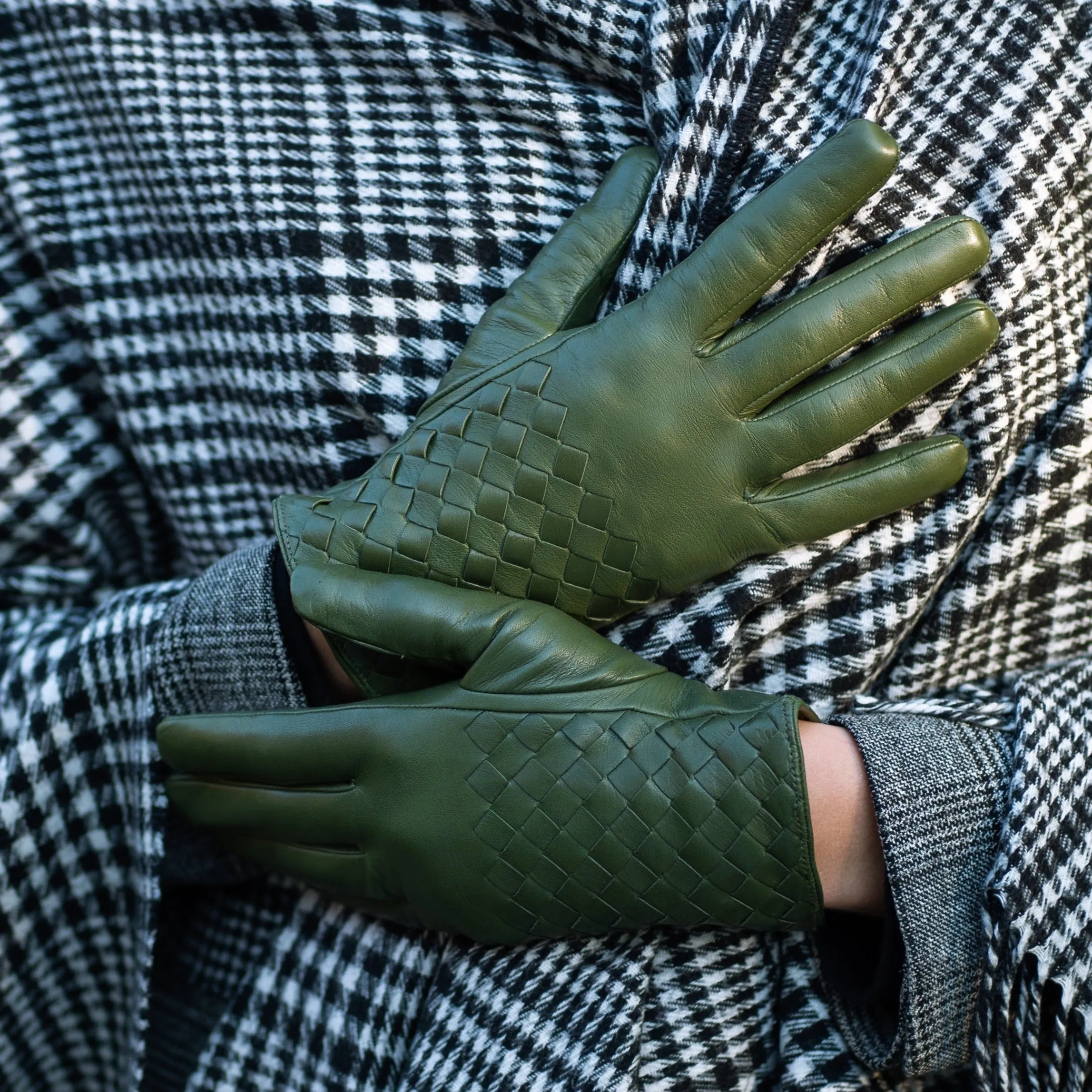 Trani Green Leather Gloves