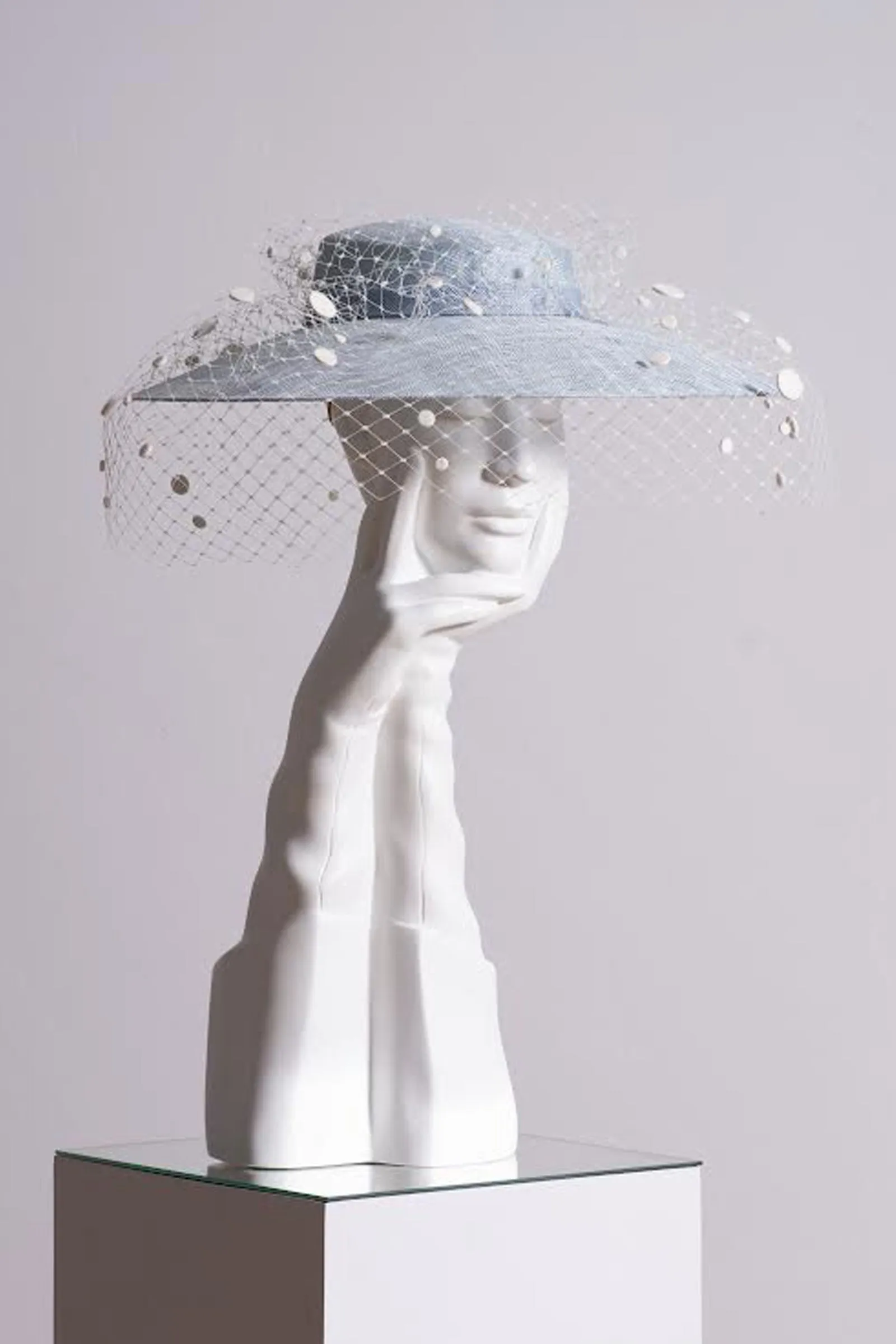 Veil Spot Boater